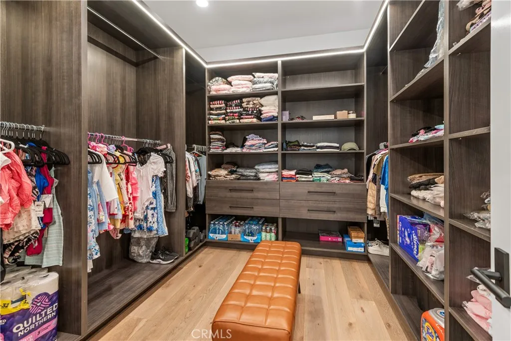 25410 Prado De Las Bellotas, Calabasas, California 91302 home-pic-16